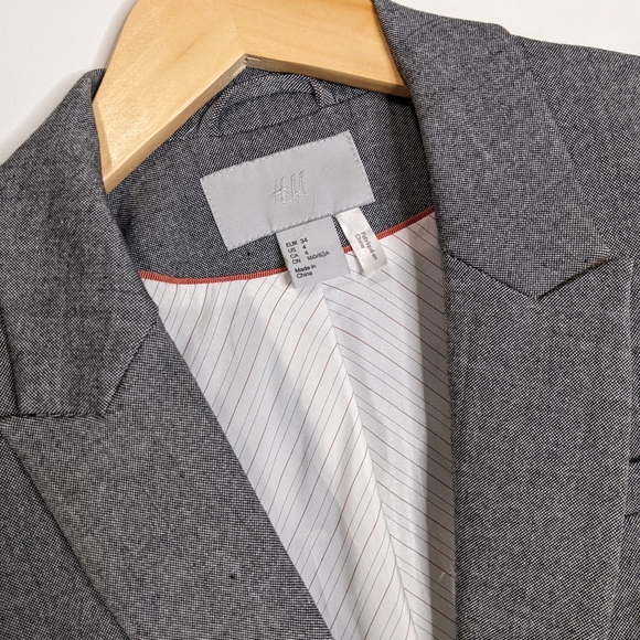 H and M grey blazer - Picture 2 of 2